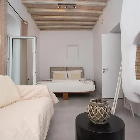 Flaskos Village Villa