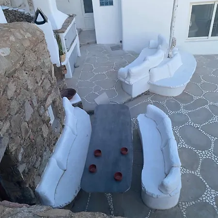 Flaskos Village וילה *