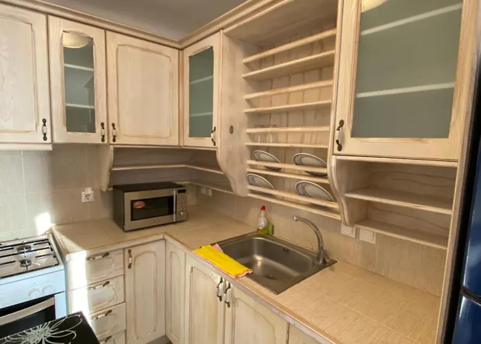 Flaskos Village Villa *